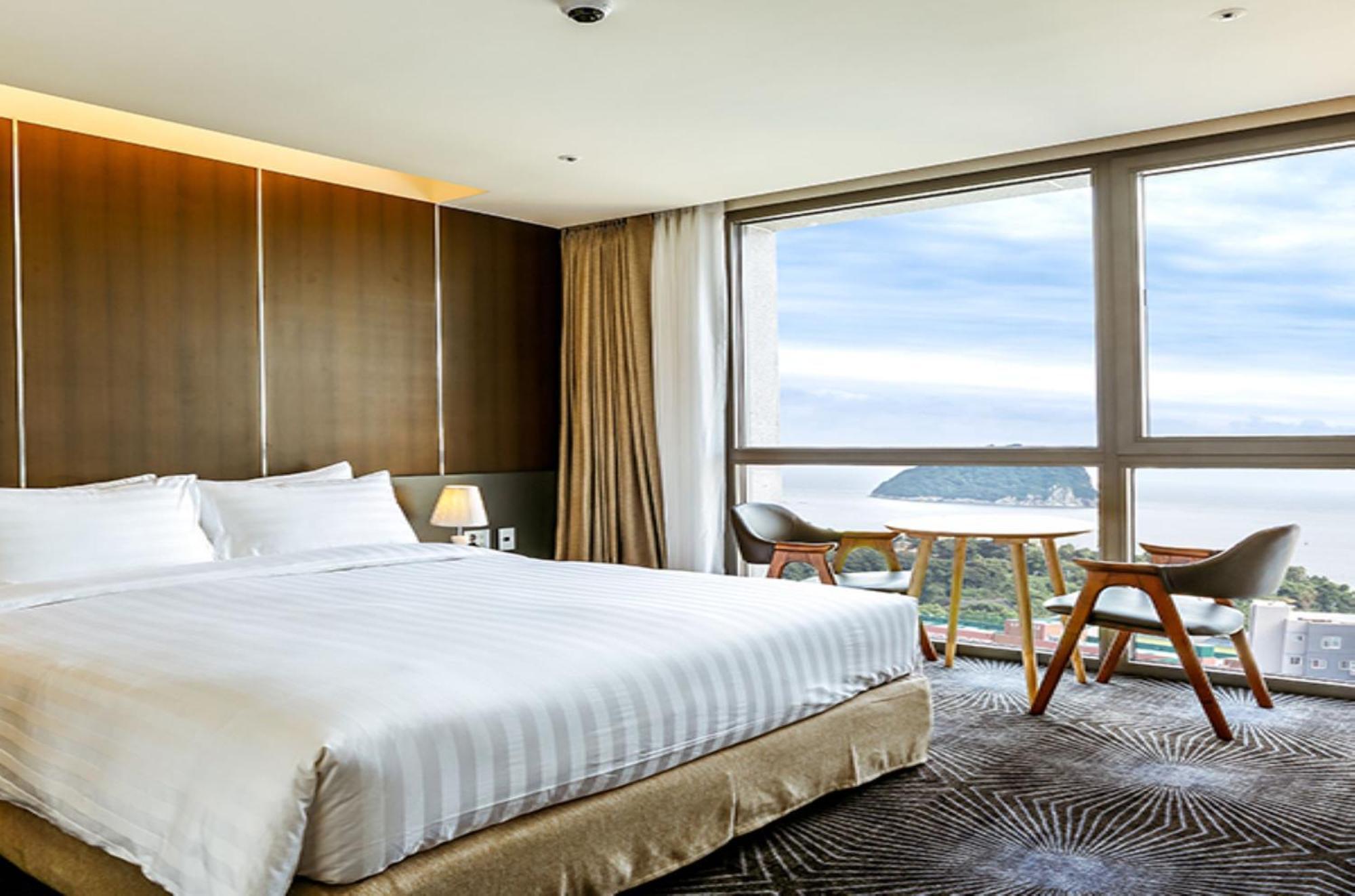 Golden Daisy Hotel Szogüpho Kültér fotó